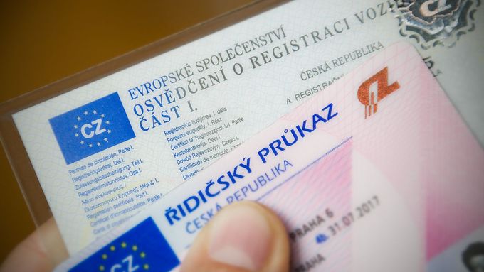 Kupte si řidičský průkaz.